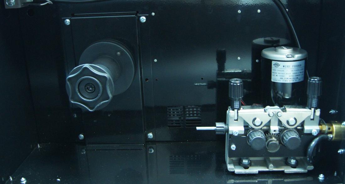 Сварочный полуавтомат инверторный MIG/MAG+MMA MASTER i250 (250А) BW_4R-250